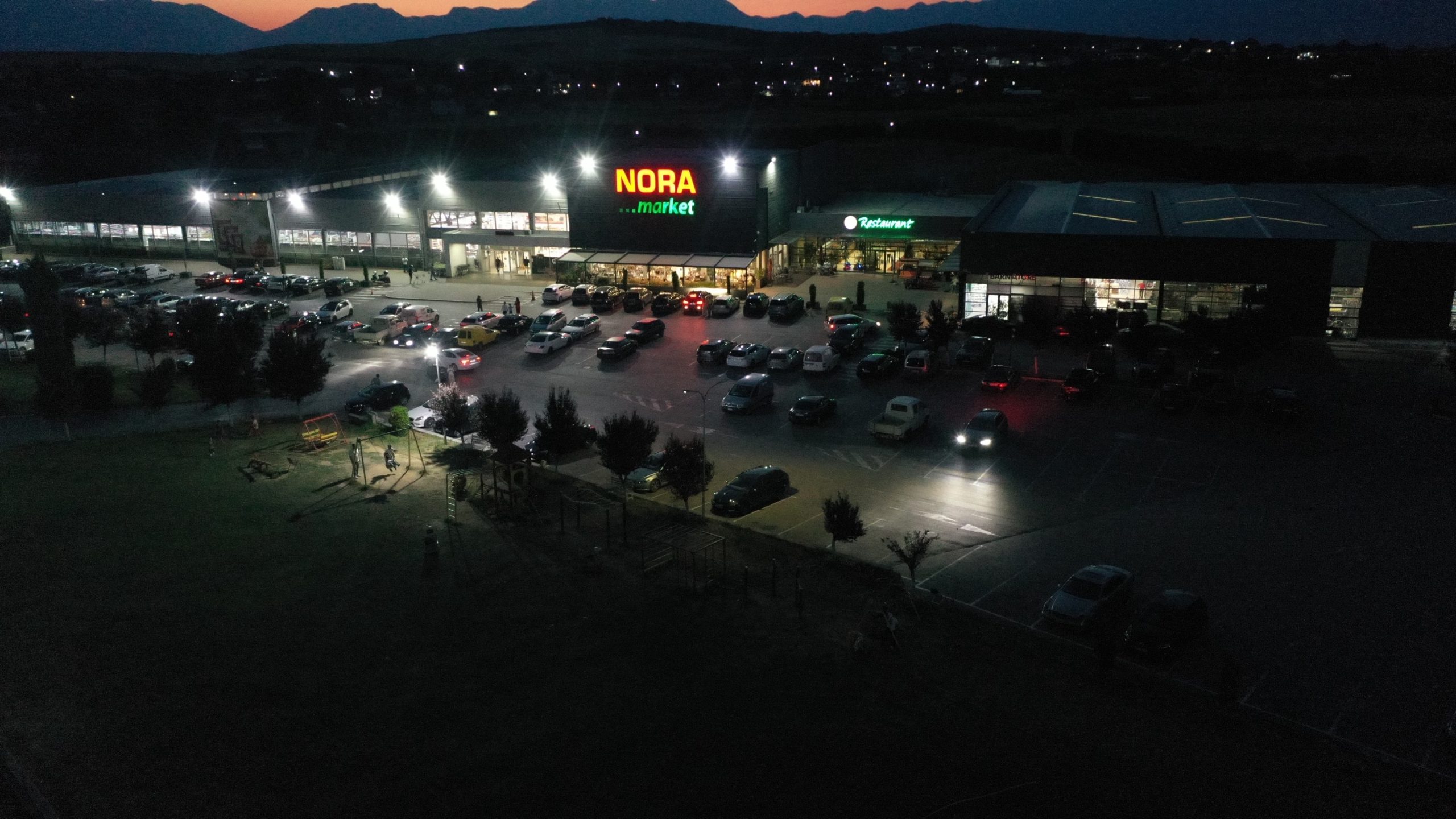 Mos i humb ofertat e vjeshtës në Nora Market  vlejnë vetëm deri më 27 Tetor 